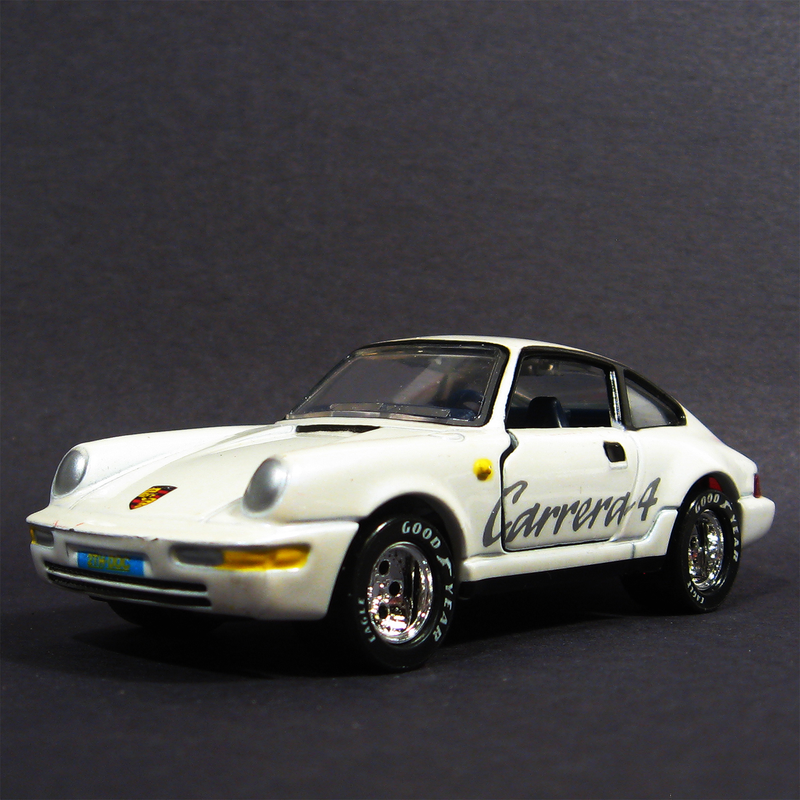 Illustration for article titled Teutonic Toothday MBX Superkings 911 Carrera4